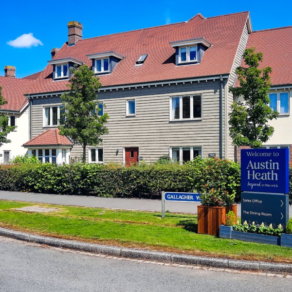 2021-Warwick Care Village-11 Austin Heath